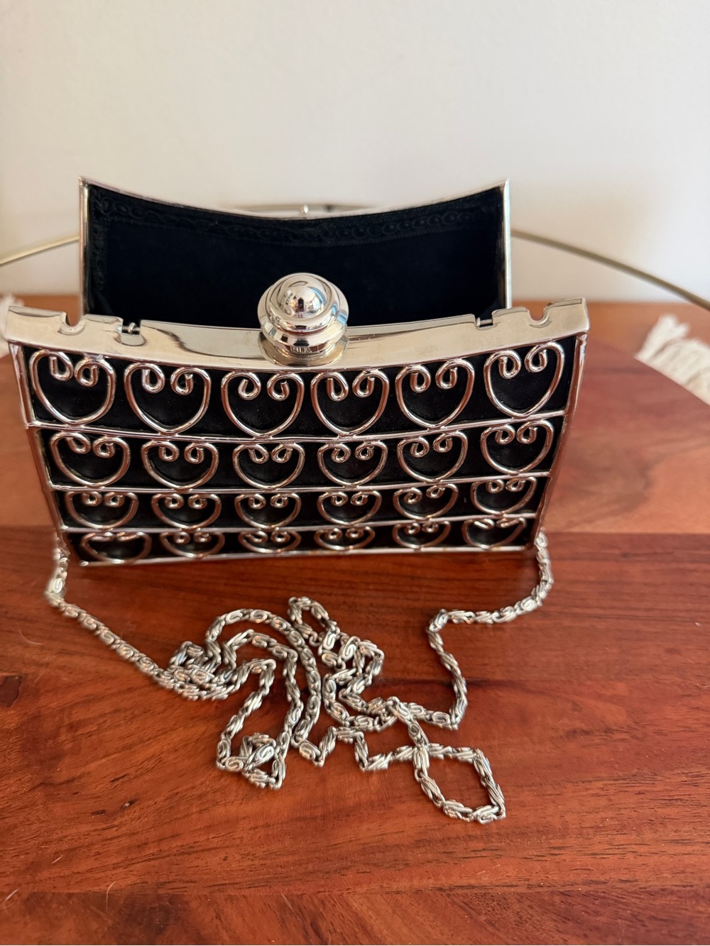 Vintage Sasha Silver Heart Cage Minaudière Metal Hard Case Clutch Purse
